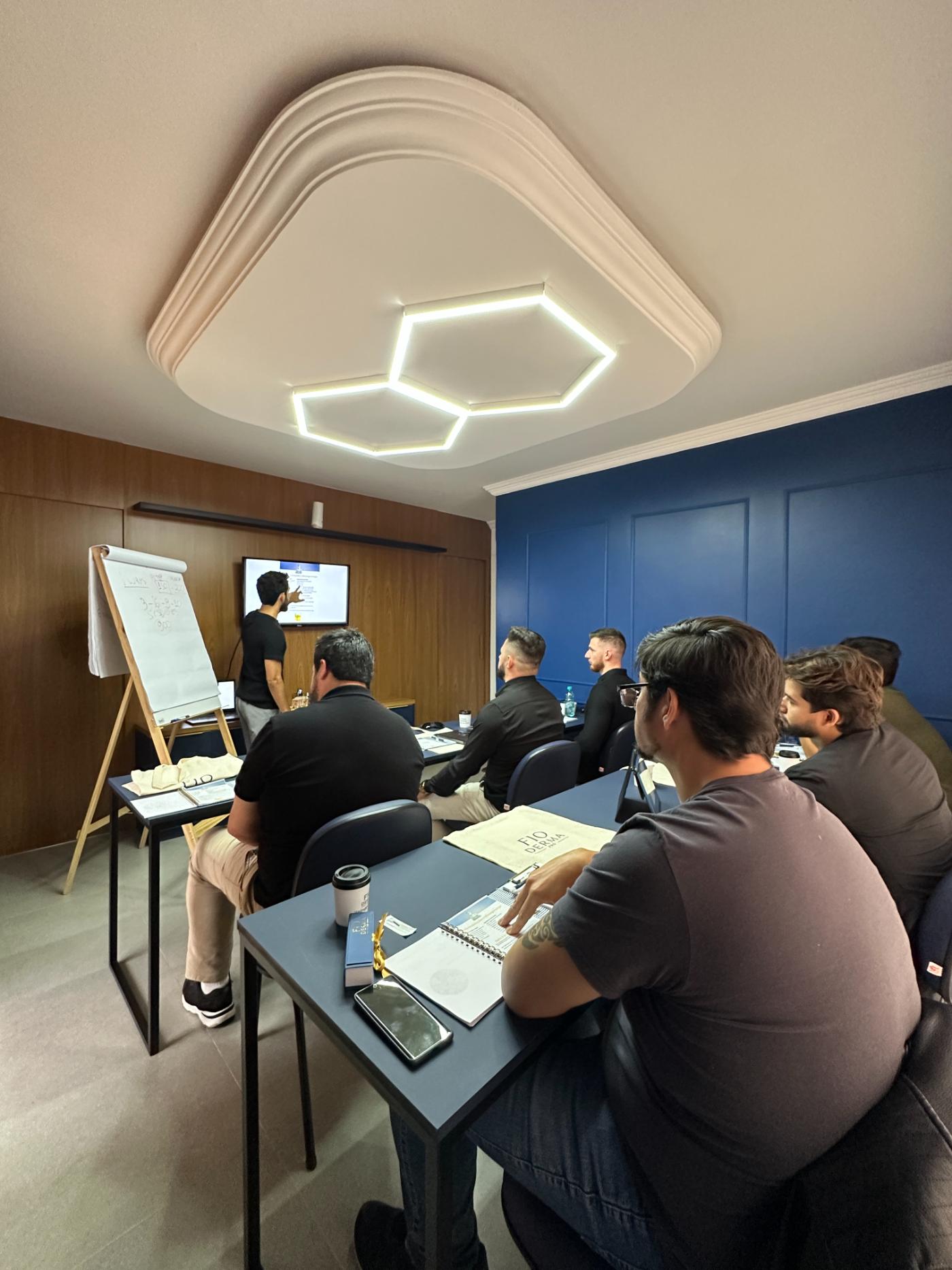 Aula teórica durante o workshop
